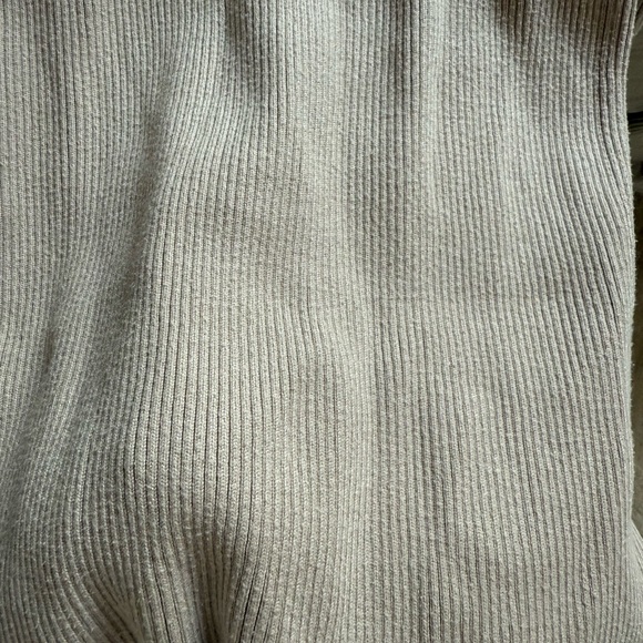 Veiled Collection Set - Picture 5 of 7